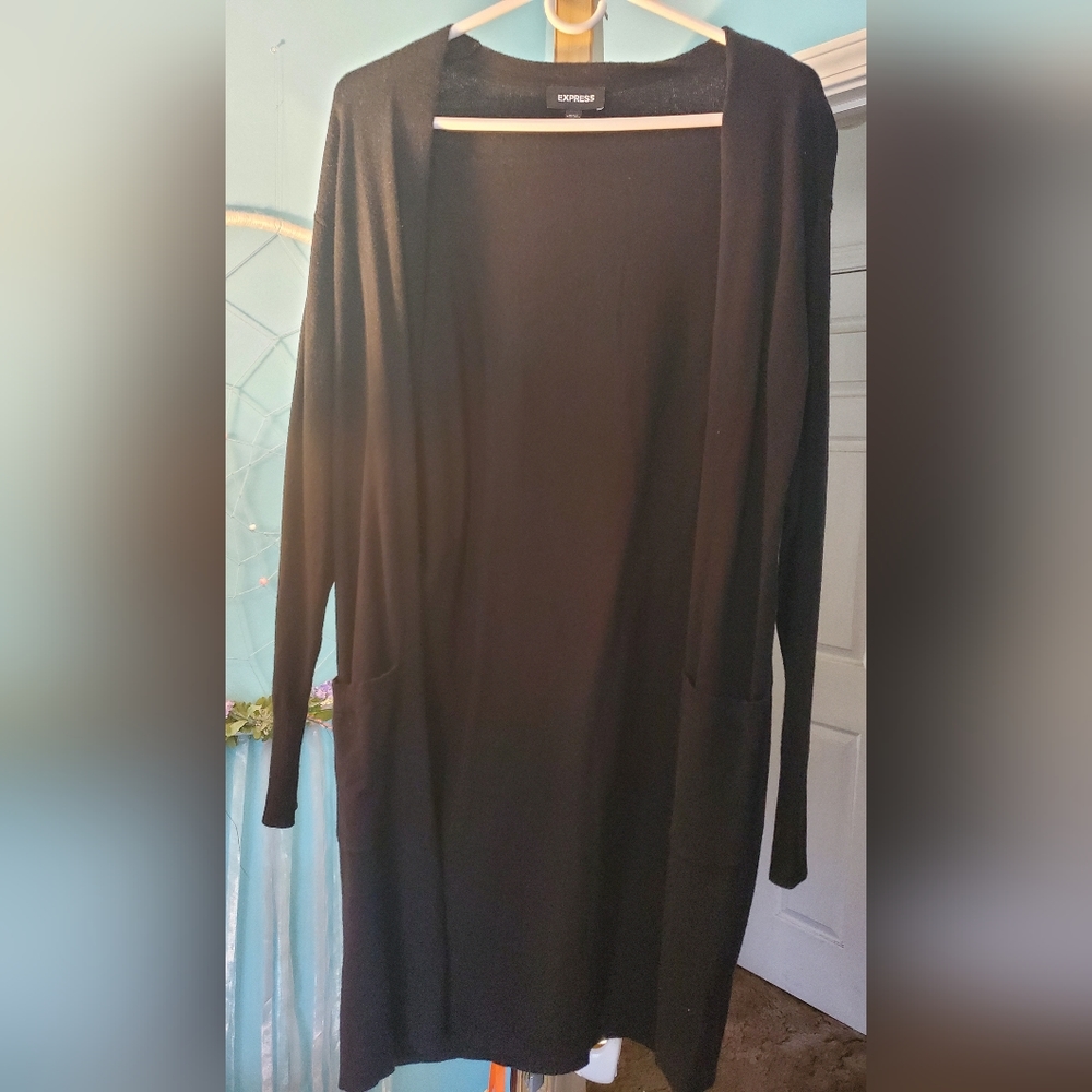 Express Women's Cardigan in Black (only worn once)